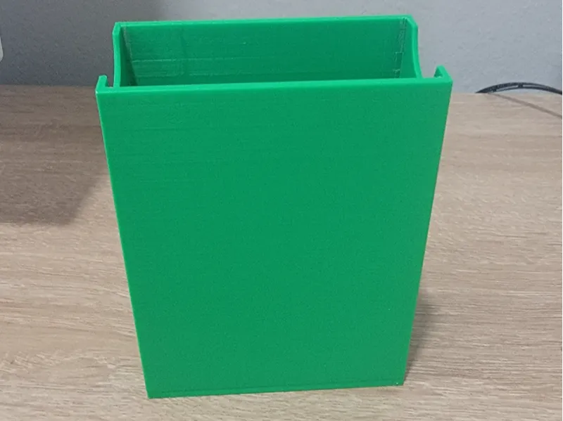 60-card sleeved deck box 