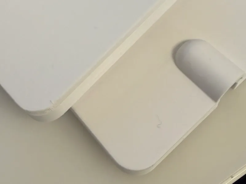 Ultra Thin Surface-mounted cable outlet 9mm