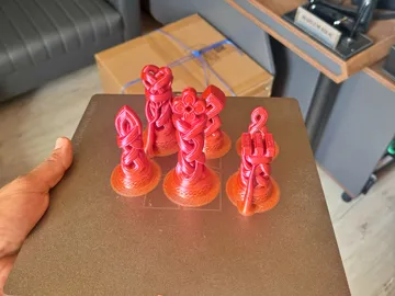 Letrero o emblema decorativo: Mystic Knot Chess Set – Fantasy Chess Pieces — vista de referencia 3