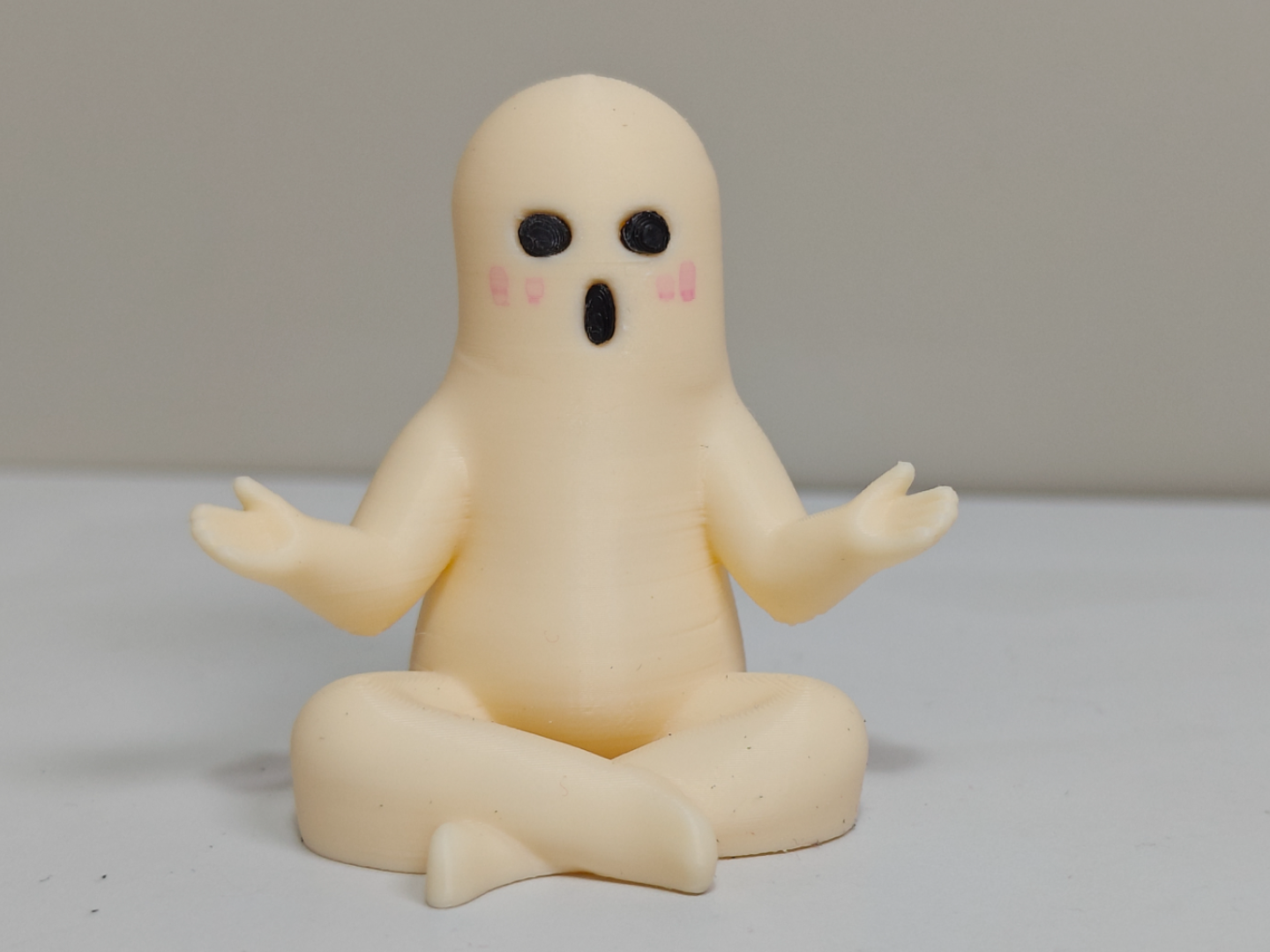 Miniatura 1 do modelo 3D 盘坐小人