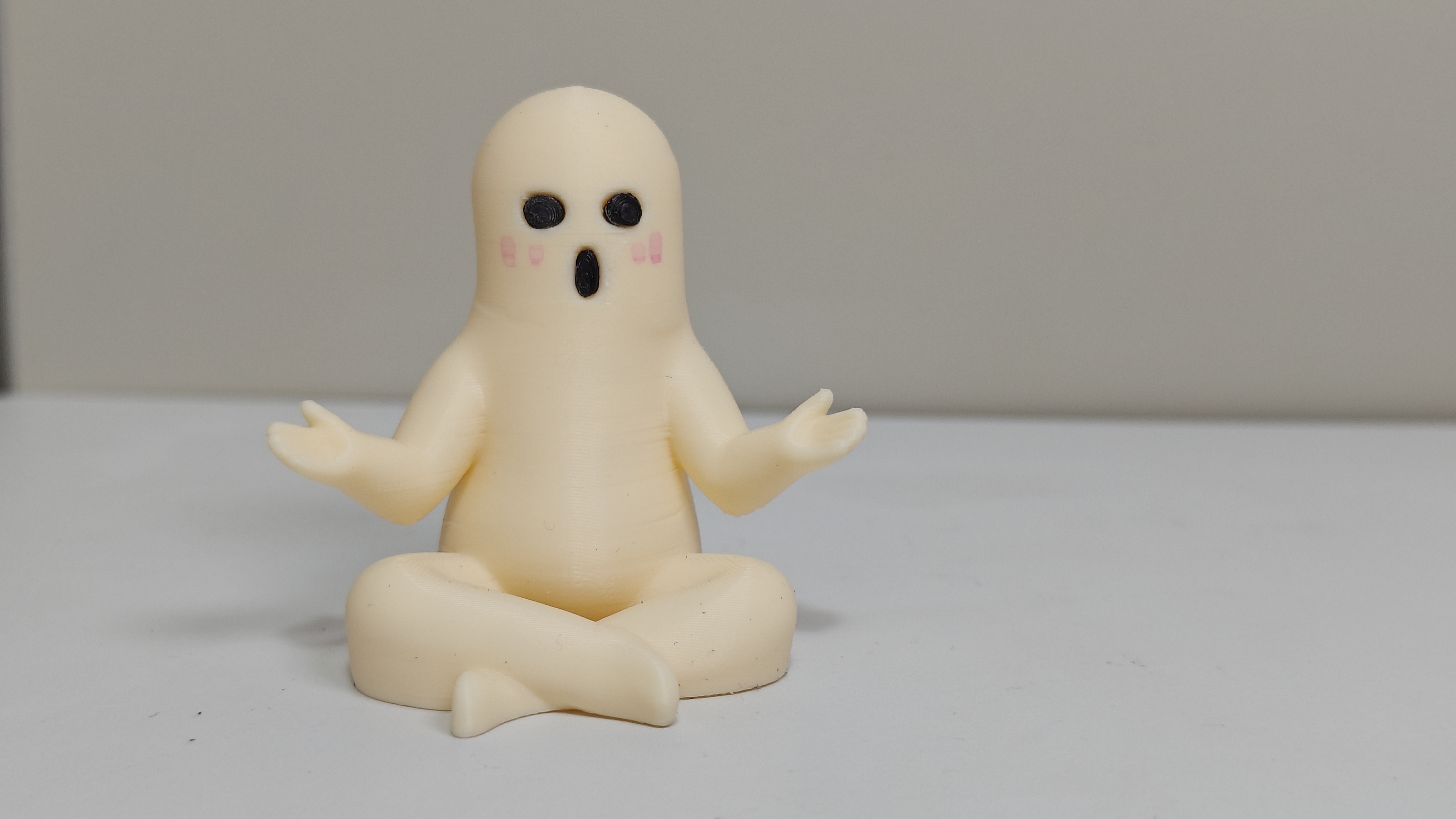 Miniatura 2 do modelo 3D 盘坐小人