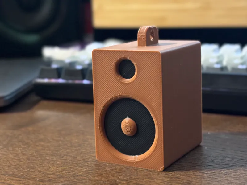 Mini Speaker - Christmas Tree Ornament