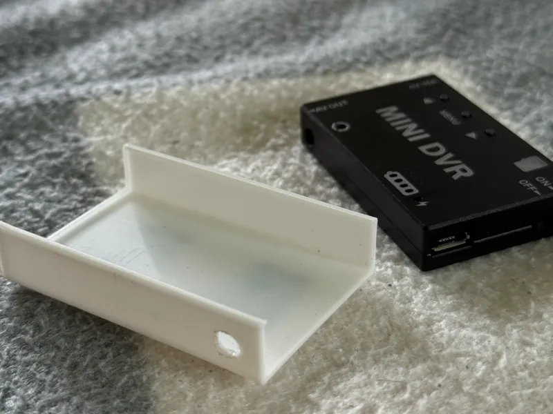 MINI DVR BOX FOR HANDY CAM