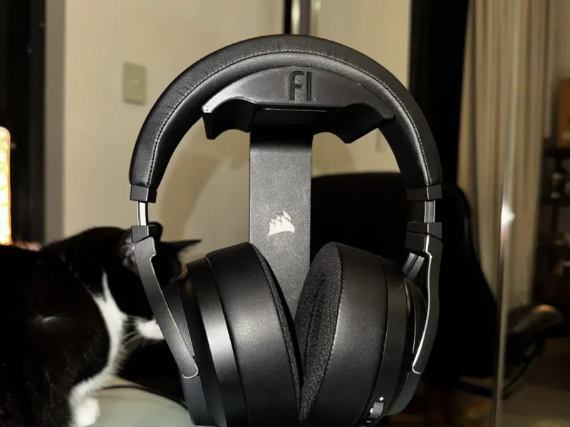 Corsair ST100 Hanger