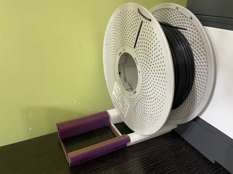 Filament Holder