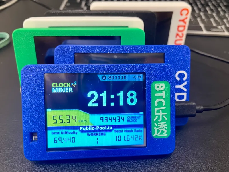 CYD ESP32-2432S028R 新款外壳 参数化、免螺丝、免支撑、带触控笔收纳