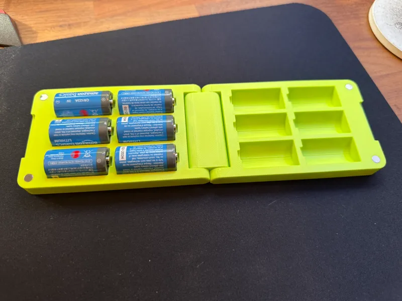 CR123 Battery Case, 6-pack, Print-in-place