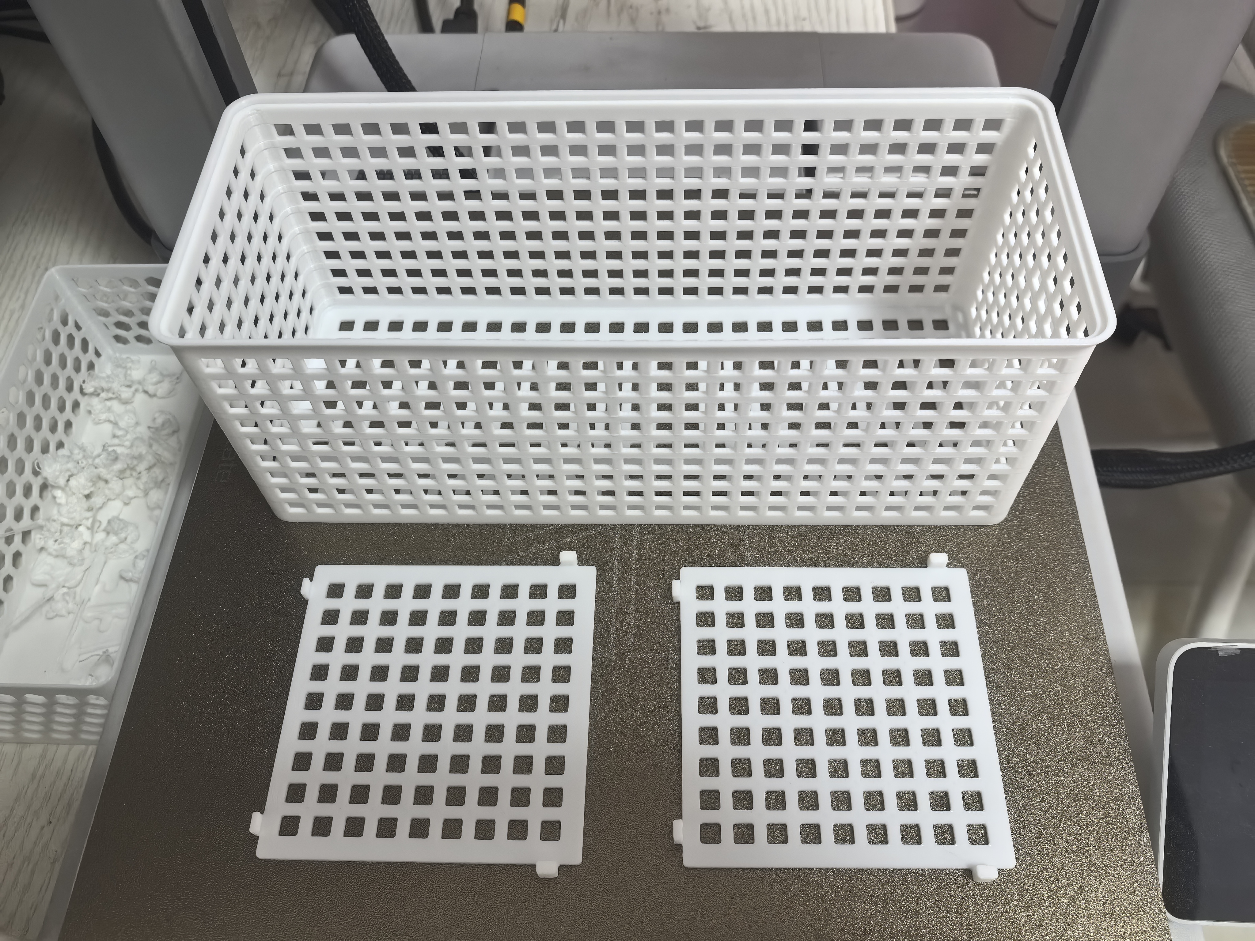 Miniatura 1 do modelo 3D 可堆叠分隔收纳盒