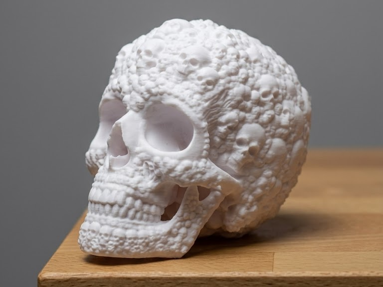 Pile of Skulls" Totenkopf