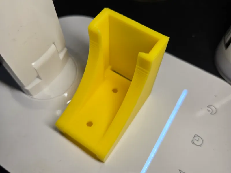 565/2225L or R 25mm Cabinet Slide End Bracket