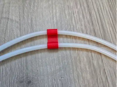 Dual PTFE Tub Clip