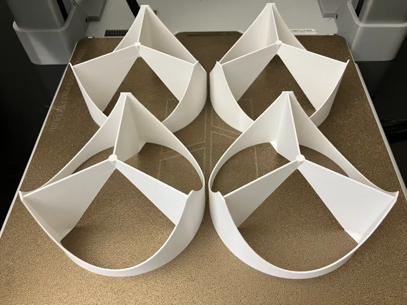 Single Cup/Mug Riser for 2-Row Shelf Display