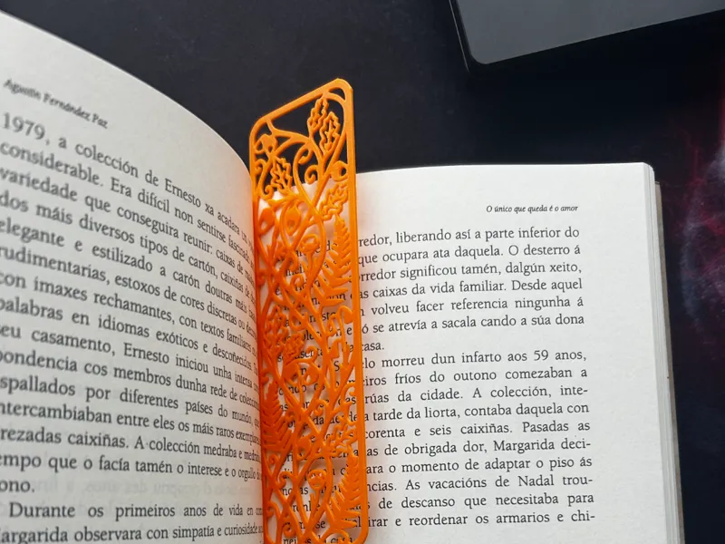 Oak & Acorn Botanical Bookmark