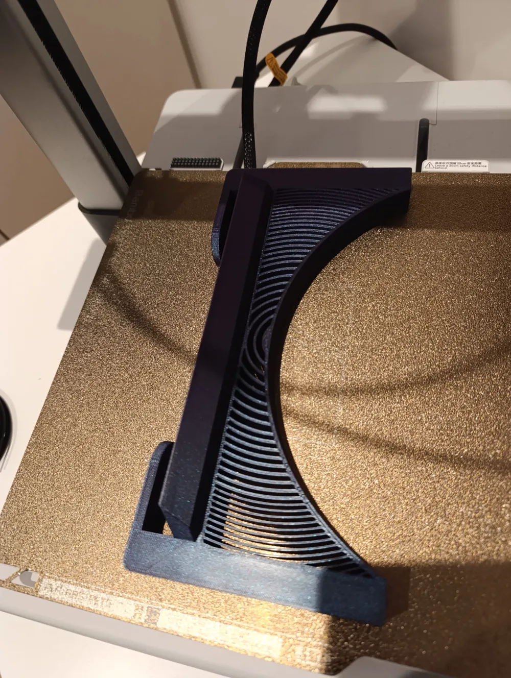 Monitor stand/riser with concentric decoration by Daxjim MakerWorld ...