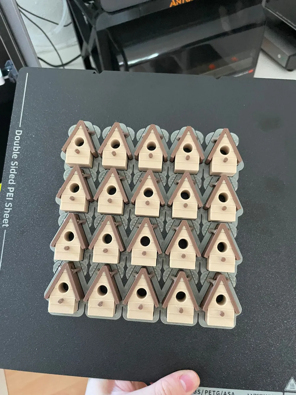Birdhouse Multicolor Keychain by FelixS MakerWorld: Download Free 3D Models
