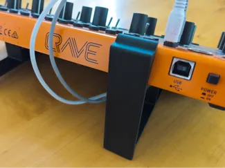 Ständer für Behringer Crave und Edge