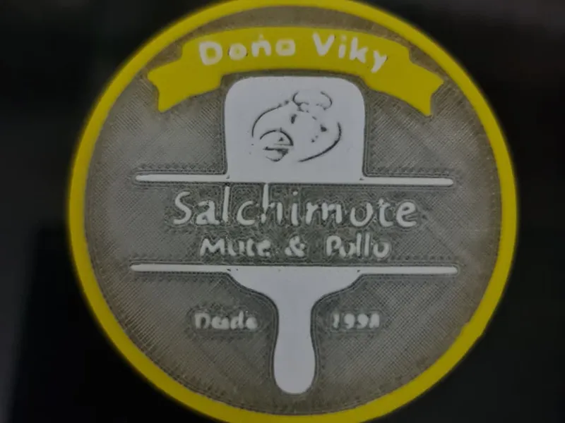 Llavero doña viky