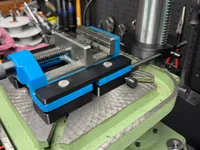 0.2mm layer, 2 walls, 30% infill