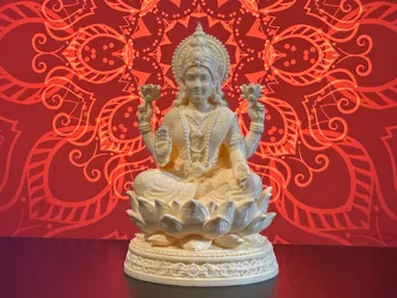 Letrero o emblema decorativo: Goddess Saraswathi – Premium Devotional Idol — vista de referencia 3