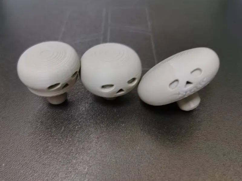 骷髅蘑菇