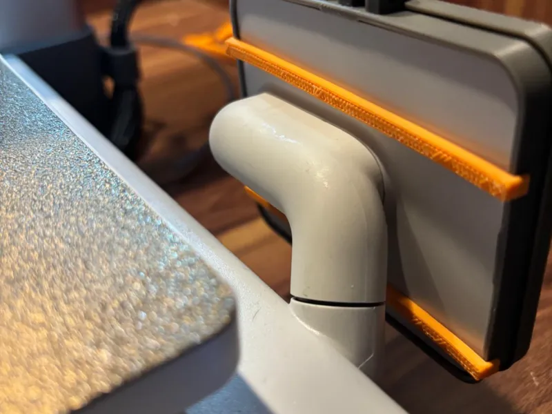 A1 back supports to stop cover coming off