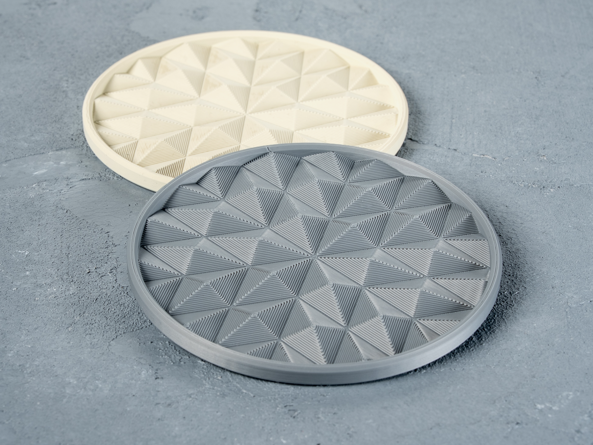 Triangulated Coaster