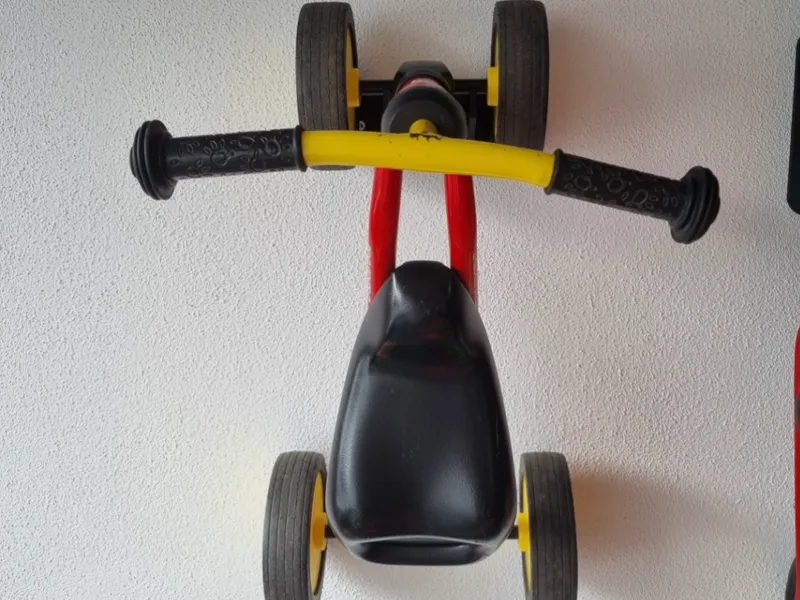Wandhalterung - Puky Wutsch 4 Rad - Globber Roller