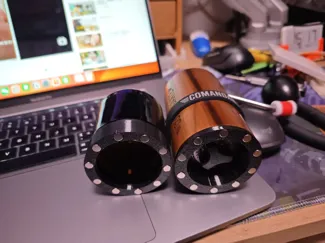 Comandante C40 magnetic adapter