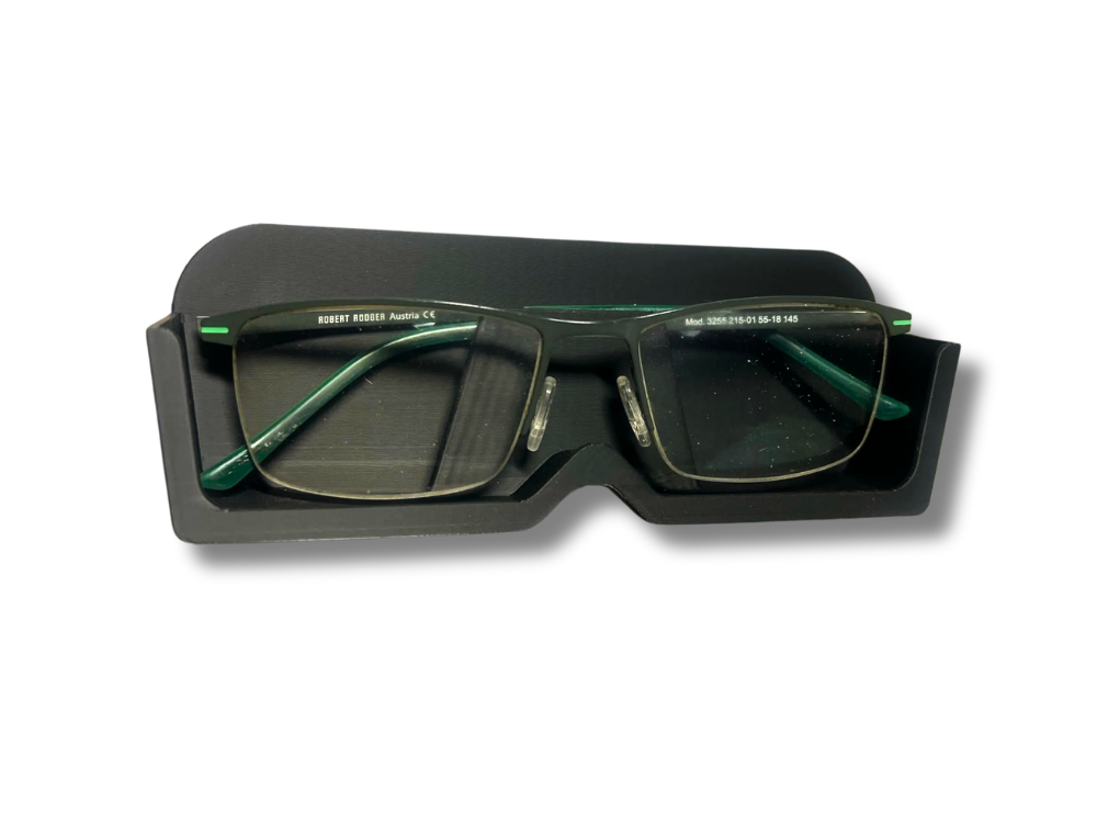 Miniatura 2 do modelo 3D Glasses Wall Mount Holder