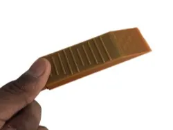 Bed scraper