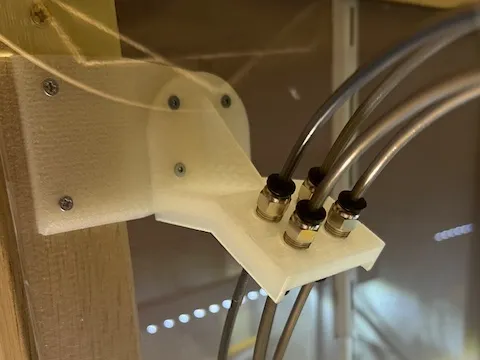 https://makerworld.bblmw.com/makerworld/model/USc12e0b008a500e/design/2025-12-15_8365068187a56.jpeg