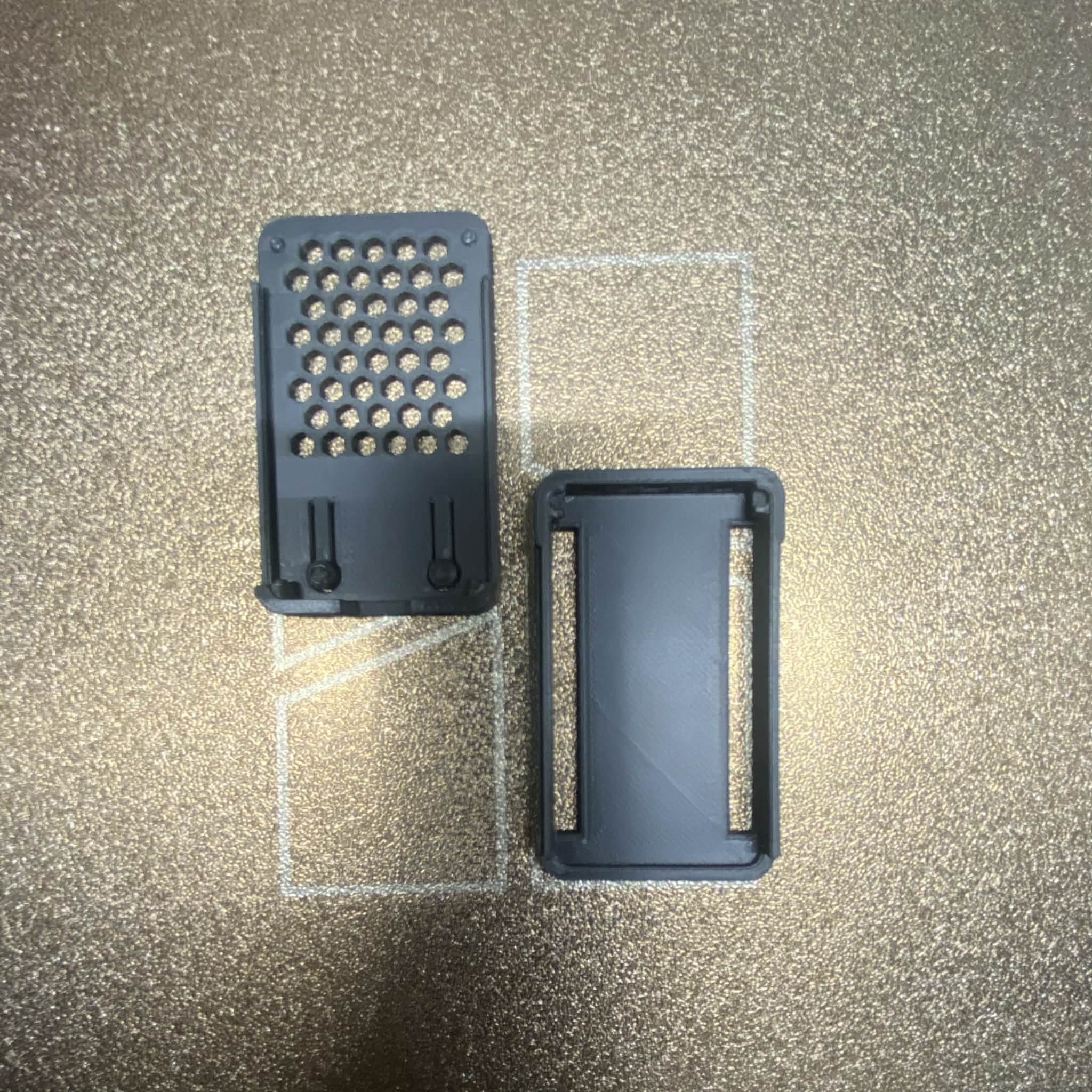 Miniatura 3 do modelo 3D ESP32-WROOM Case