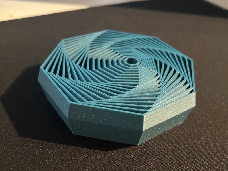 Oktagon Twist Fidget Toy