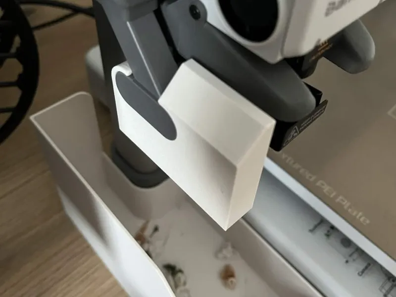 A1 - Cheap Poop Deflector