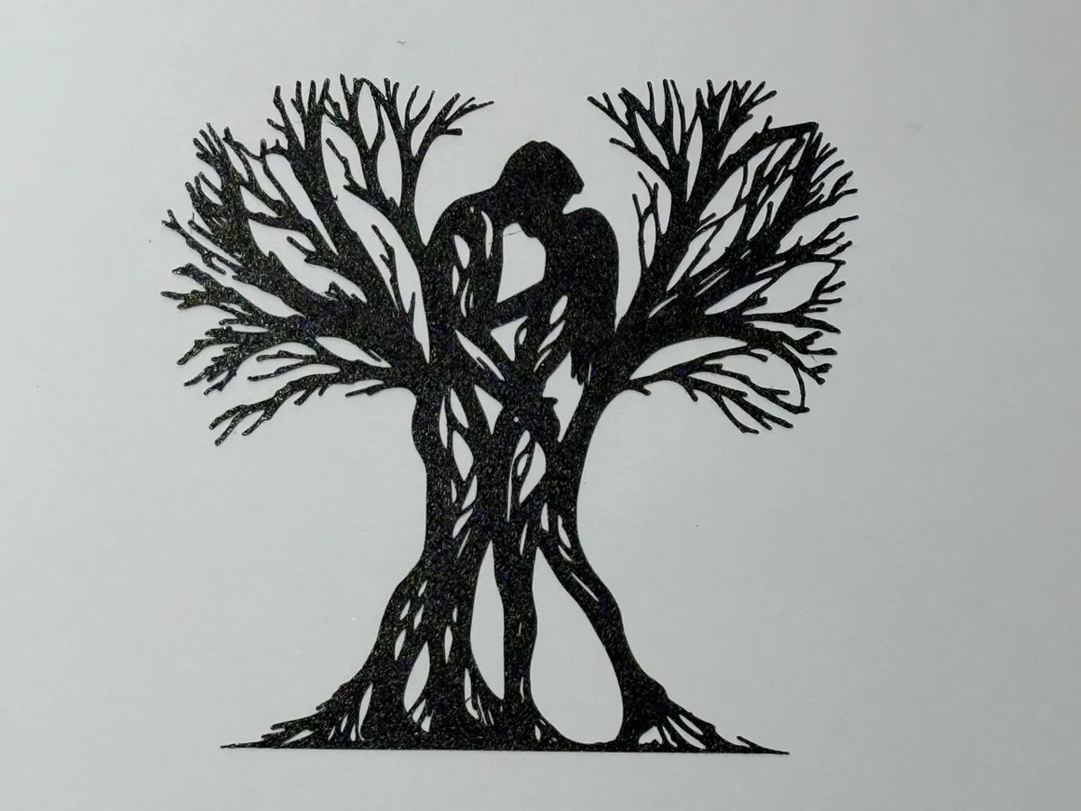 Silhouette murale arbre et couple romantique