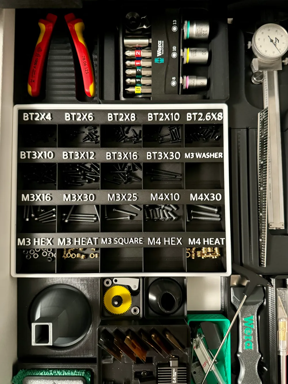 Bambu Lab Fastener Kit + Gridfinity Hardware Tray by NoThanksBrandon ...