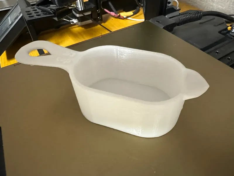 2/3 of a cup Measuring Cup with spout