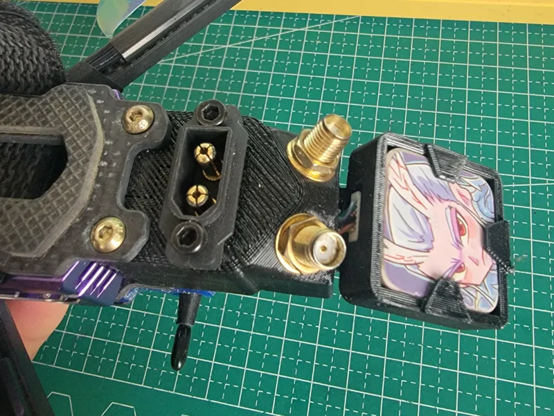 马里奥5 mario5 xt60 gps sma尾部座