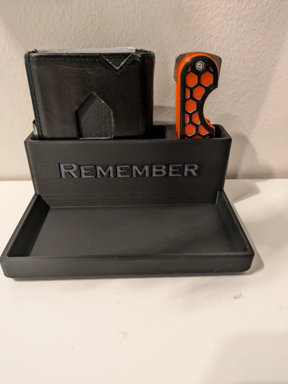 Wallet and key holder by ElothanMakerWorld: Download Free 3D Models