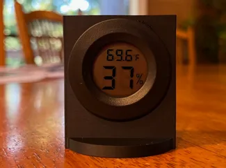 Simple Hydrometer Stand