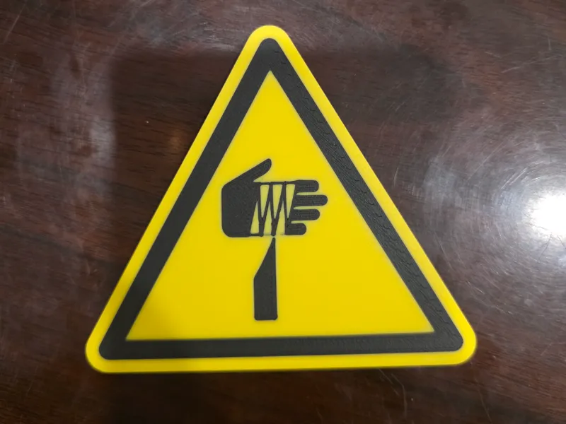 Spitze Gegenstände Warnschild W022 DIN EN ISO 7010