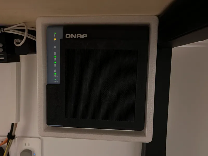 QNAP 464C Under Desk Mount
