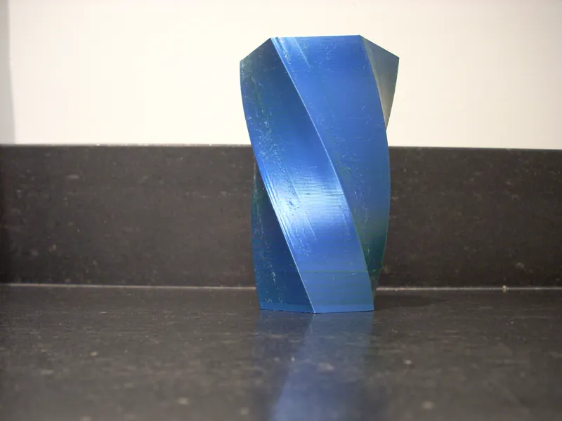 Simple Spiral vase