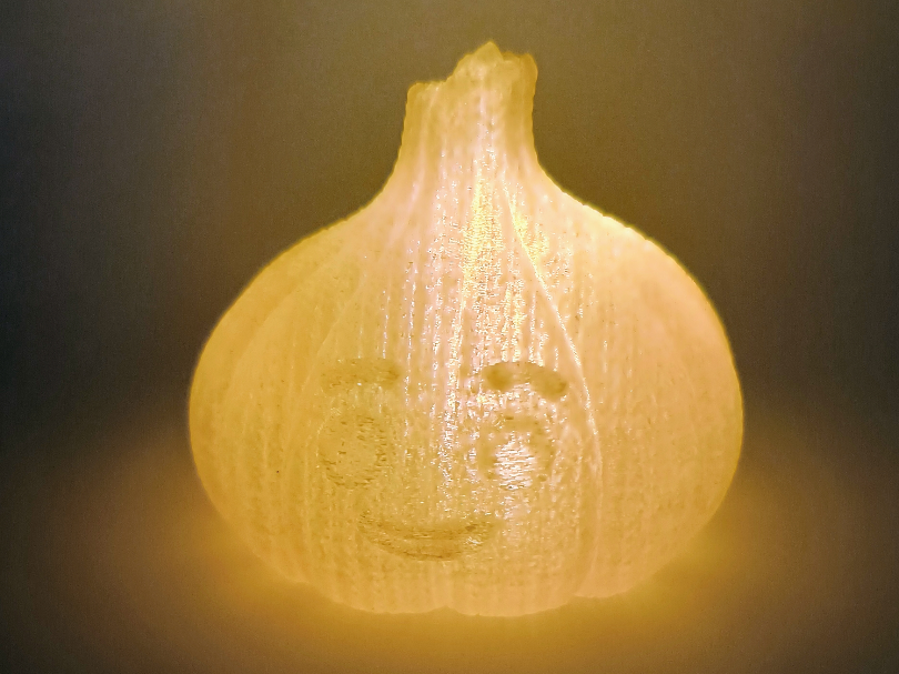 Leucht Knoblauch  mit Laecheln, Teelicht & Voll