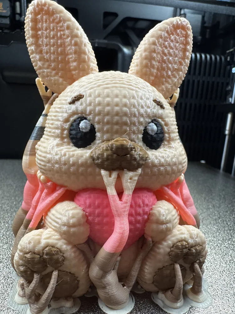 Textured Baby Bunny with Heart - Free 3D Print Model - MakerWorld