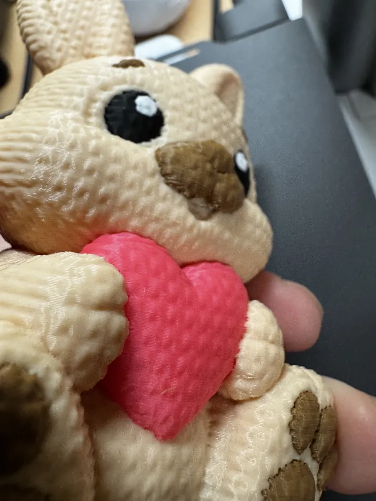 Cute textured baby bunny with heart - Free 3D Print Model - MakerWorld