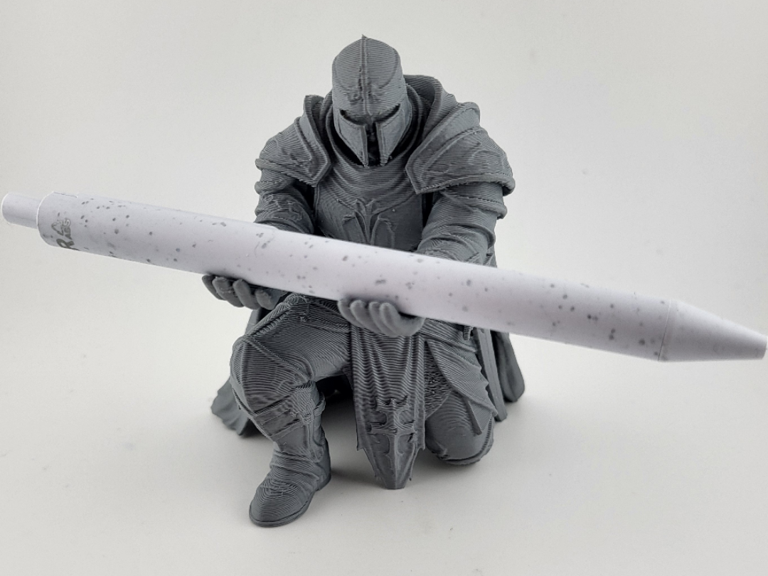 Medieval Knight Pen Holder Desk Organizer v2