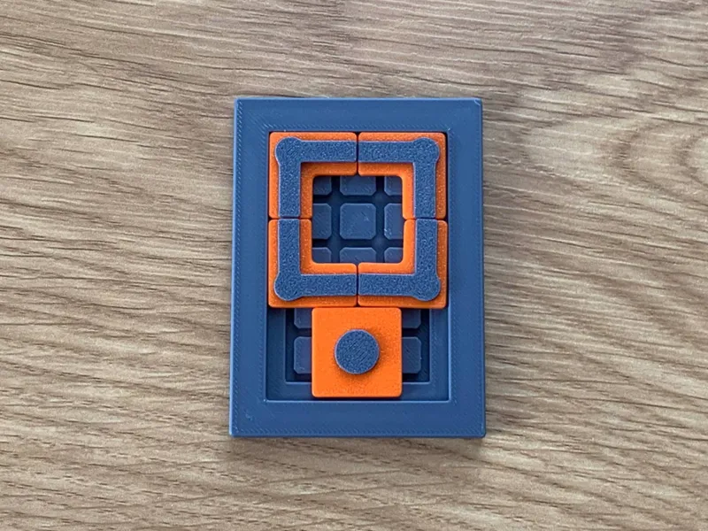 Five Piece Slide Puzzle
