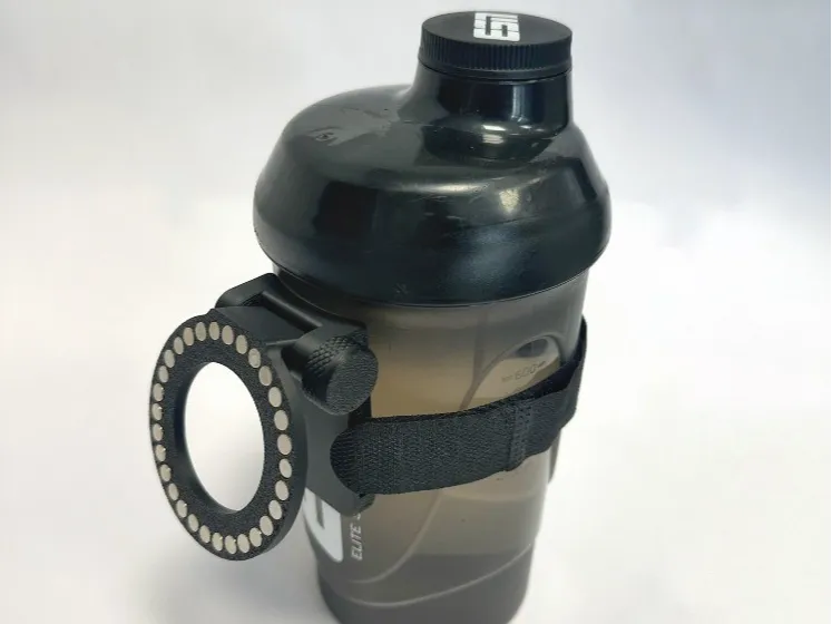 Gym-Shaker MagSafe Phone mount "GymDockr"