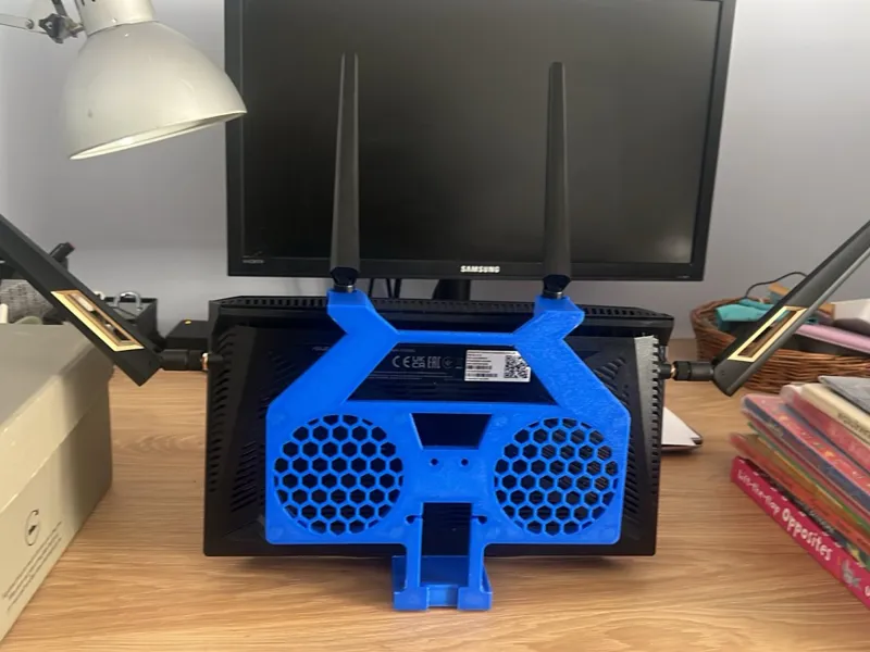 ASUS RT-BE88U wall mount
